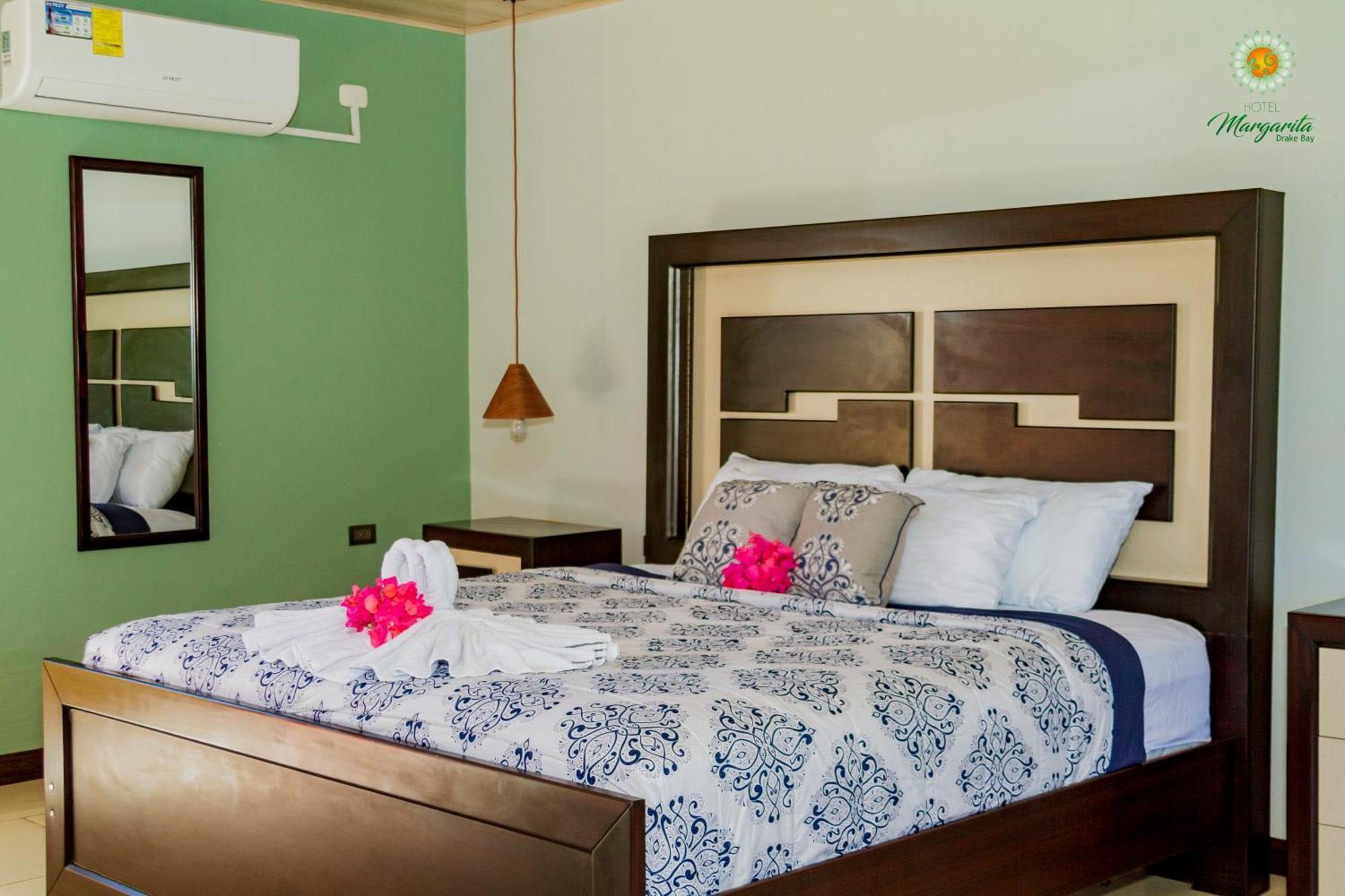 Hotel Margarita And Tour Operator Drakes Bay 外观 照片